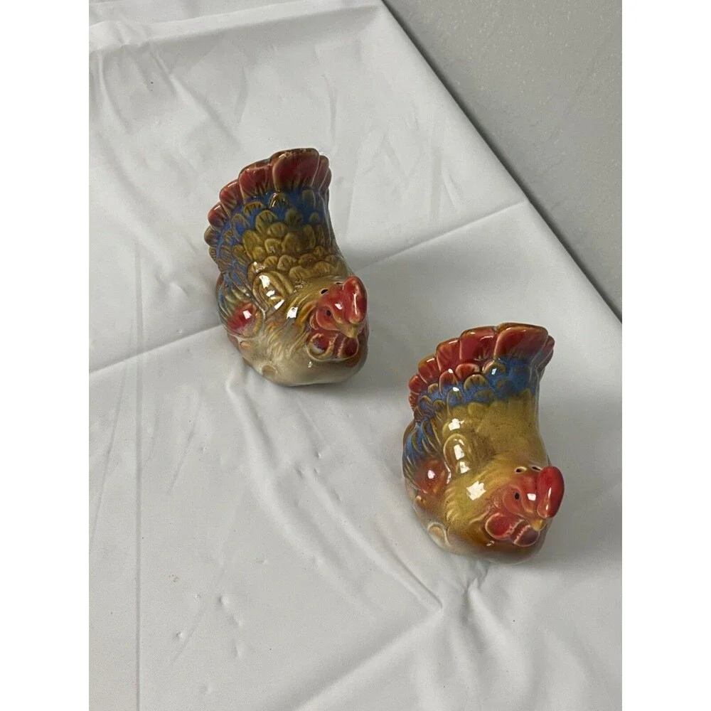 Vintage Hen and Rooster Chicken/Turkey Salt and Pepper Shakers